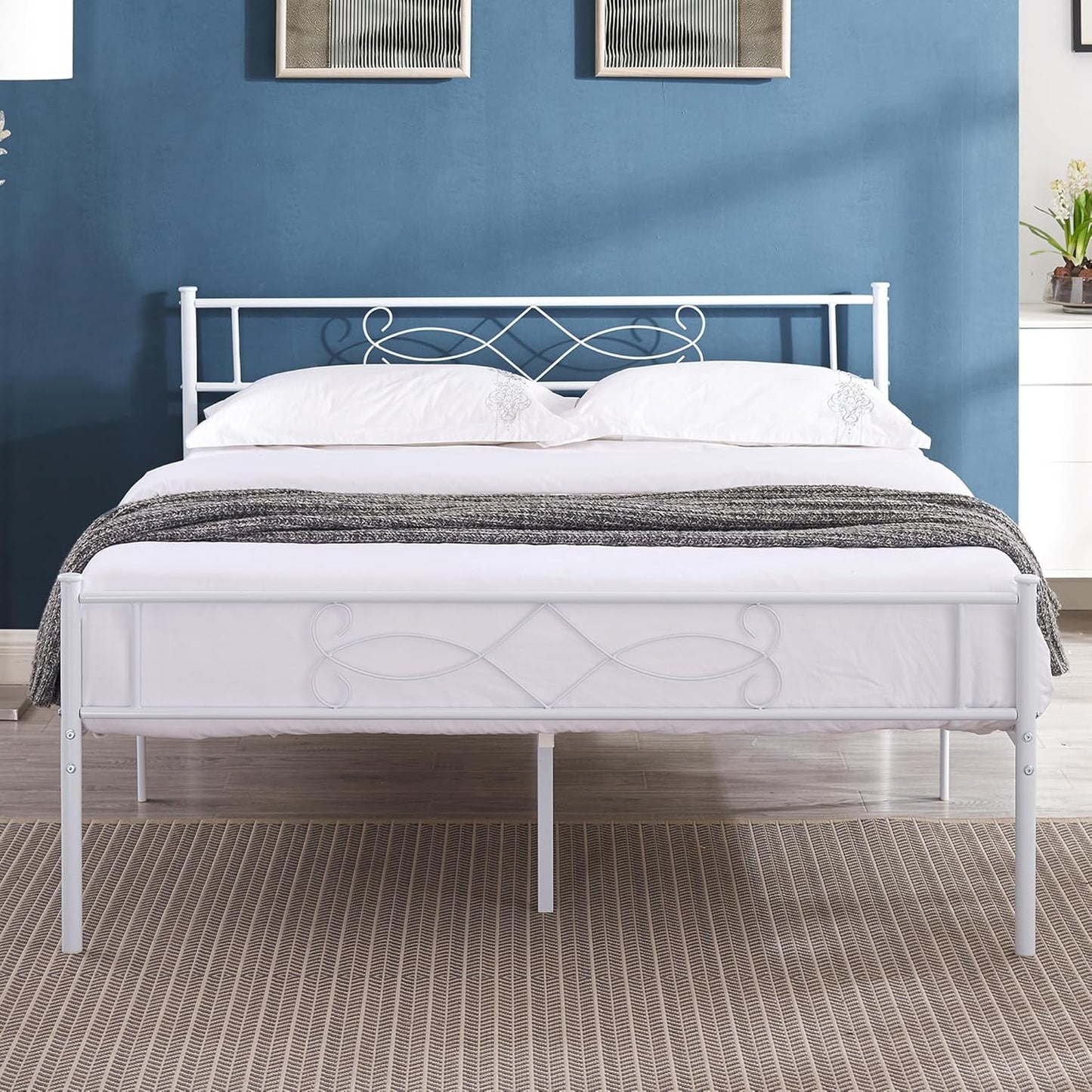 VECELO Queen Size Metal Platform Bed Frame with Headboard/Premium Steel Slat Support/No Box Spring Needed/Noise-Free Anti-Slip/Easy Assembly